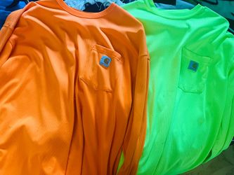 2 Carhartt work shirts ( size XL ) relaxed fit/ dry fit