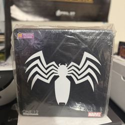 Mezco One:12 Collective Symbiote Spider-Man PX Previews Exclusive