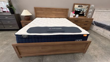 4 PC KING BEDROOM SET