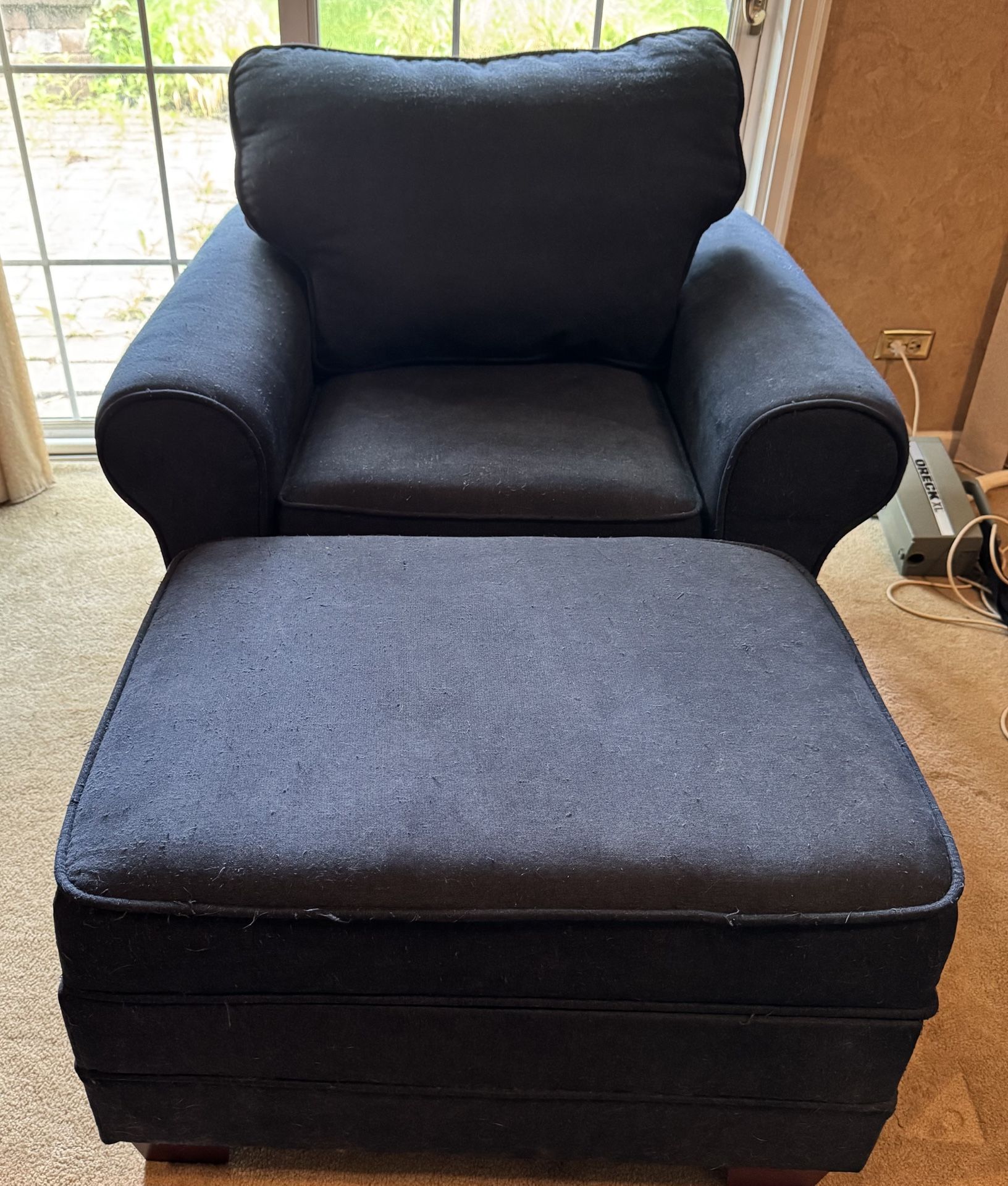 Chair & Ottoman W/storage