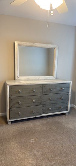 Dresser 6 drawers with Mirror  Lighter Gray