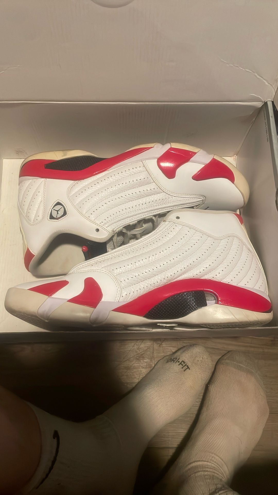 Jordan 14s Sz 12