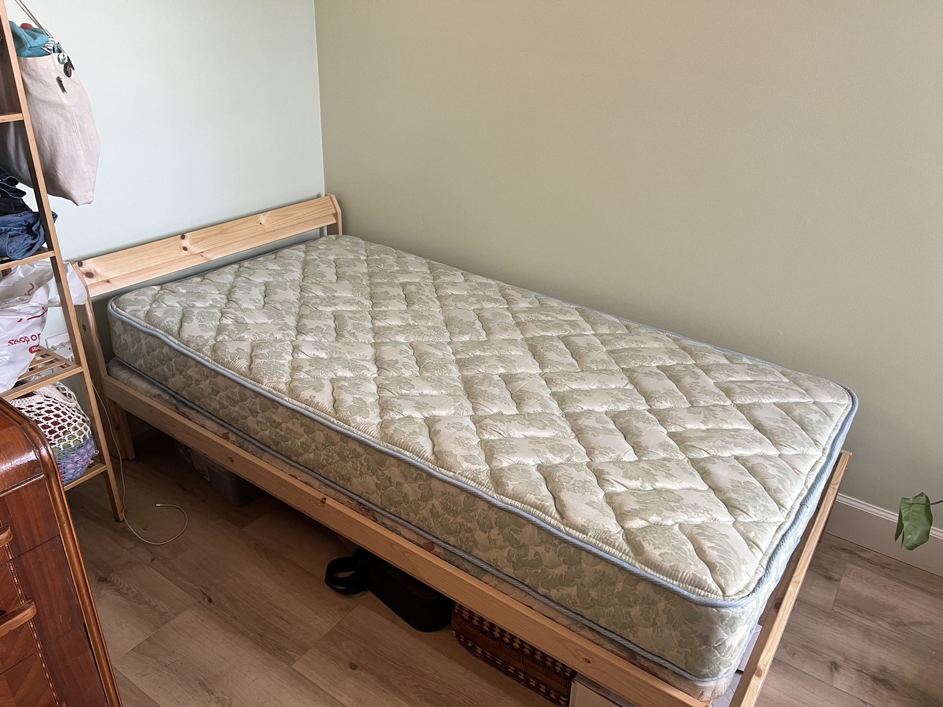 Twin Bed Frame And Mattress