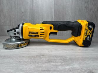 DEWALT DCG412 20V MAX 4-1/2" / 5" ANGLE GRINDER w/4.0 Battery (A1D030735)