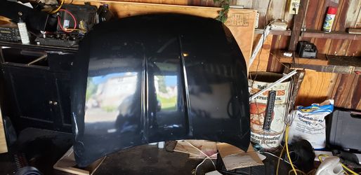 07-08 maxima hood (black)