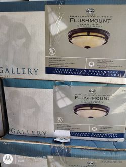 Flush mount light