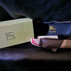 Burberry Sunglass Case