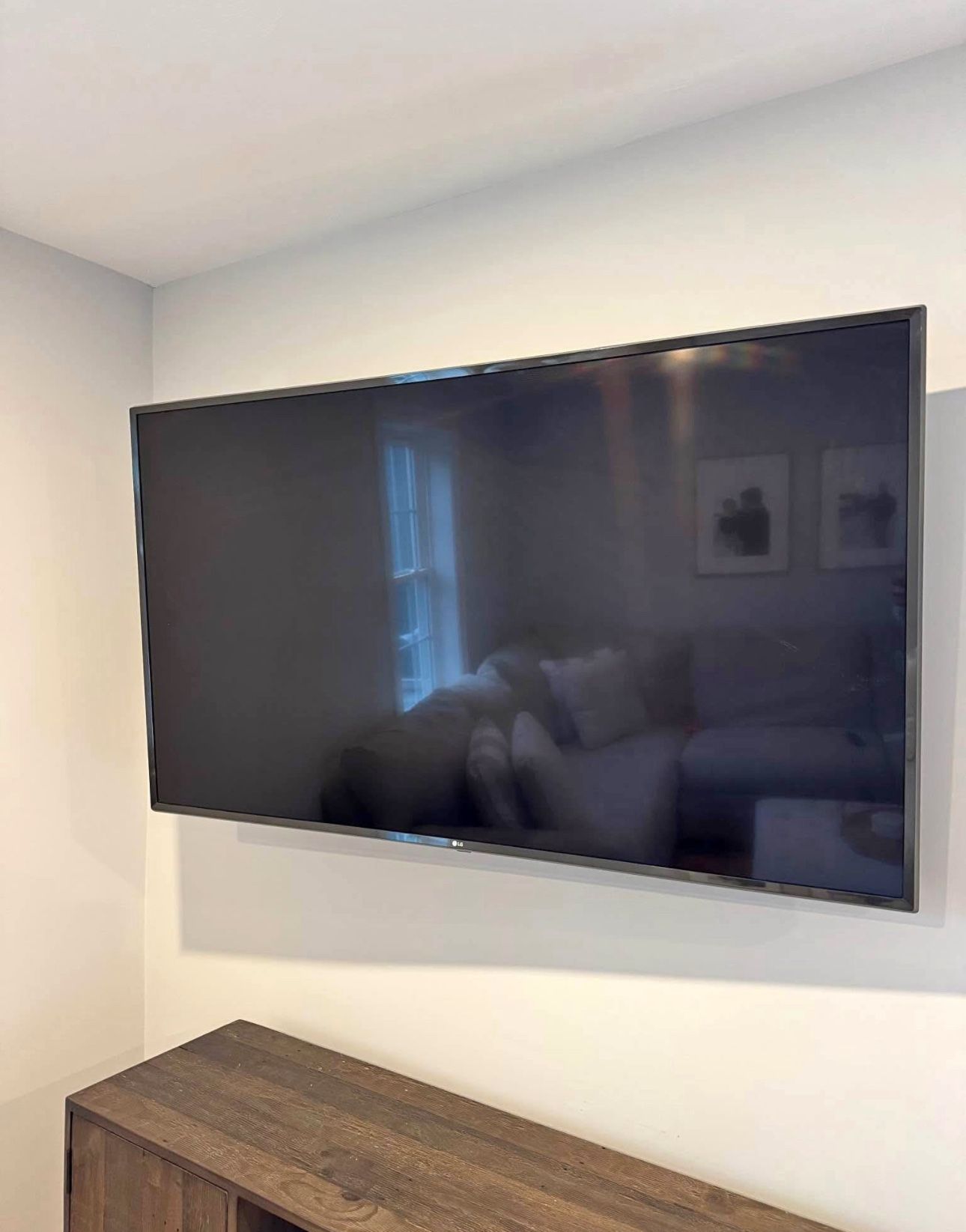 LG TV 65”