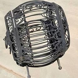 Vintage Ornate Wrought Iron Barrel Shaped Locking Wine Rack 7 Bottle Holder