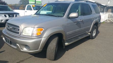 2001 TOYOTA SEQUOIA SR5 4WD (6 to choose from)
