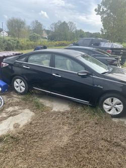 2013 Hyundai Sonata Hybrid