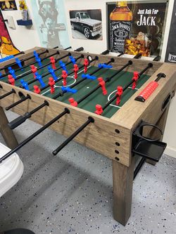 FOOSBALL TABLE