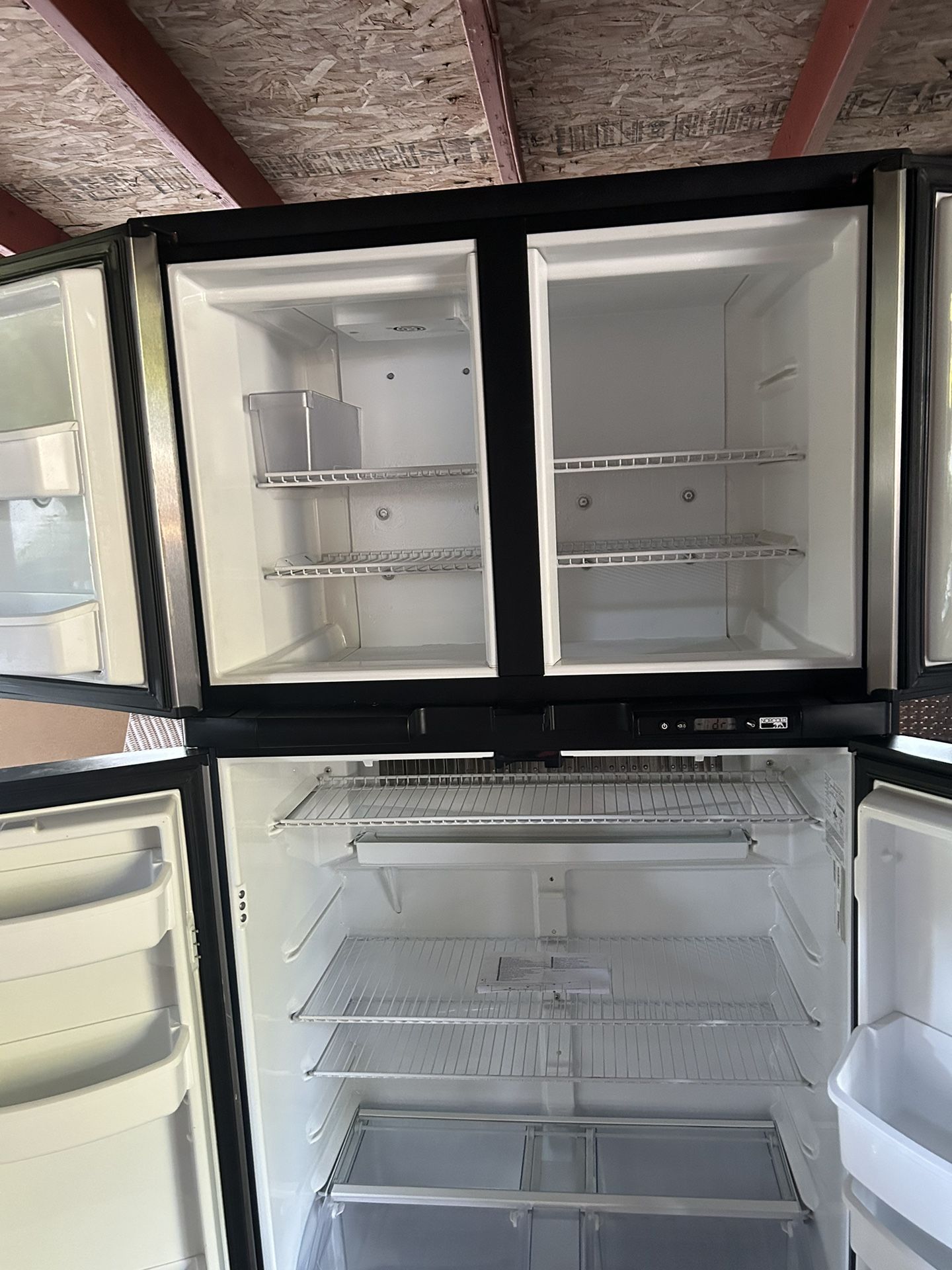 Norcold 18.3 Cu Ft. Polar Max RV Refrigerator 2118SST Motorhome Largest
