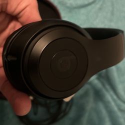 Beats Studio 3  Wireless Headphones