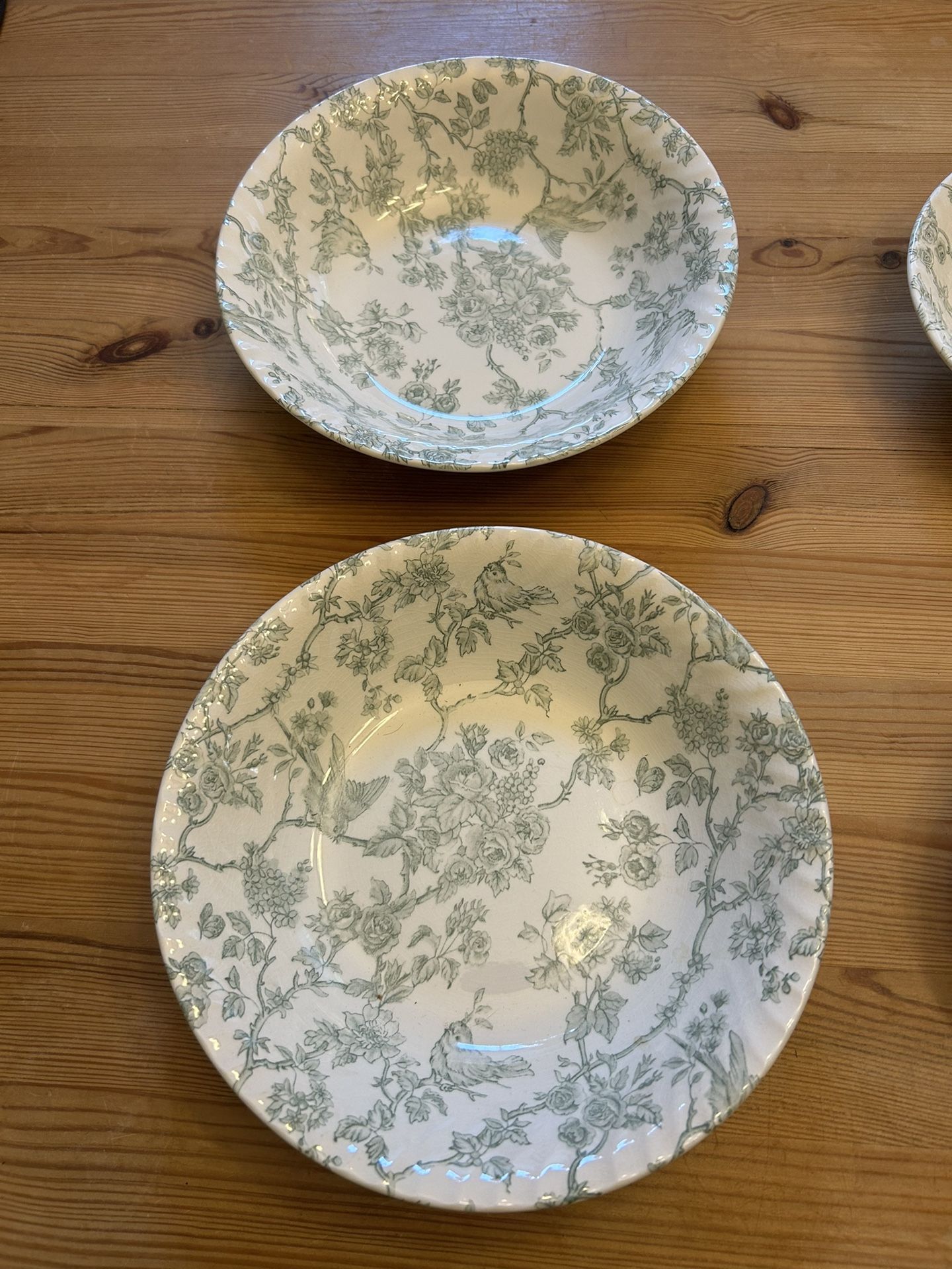 Rare China- Songbird By Barratt’s- 8 Beautiful Player And Bowls