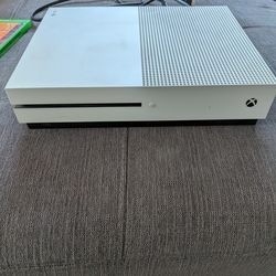 Xbox One S 1TB