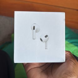 3rd Generation Apple AirPods 