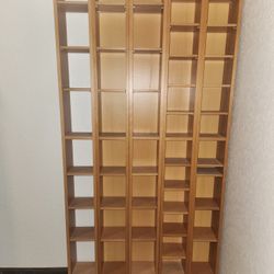 CD Shelves, DVD/BlueRay Shelves, Book Shelves/Case, adjustable