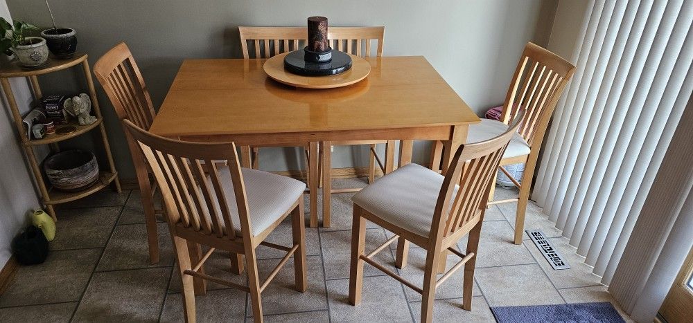Dining Room Table And Chairs