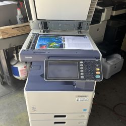 Toshiba Estudio 3055c Color Copier/printer/scan