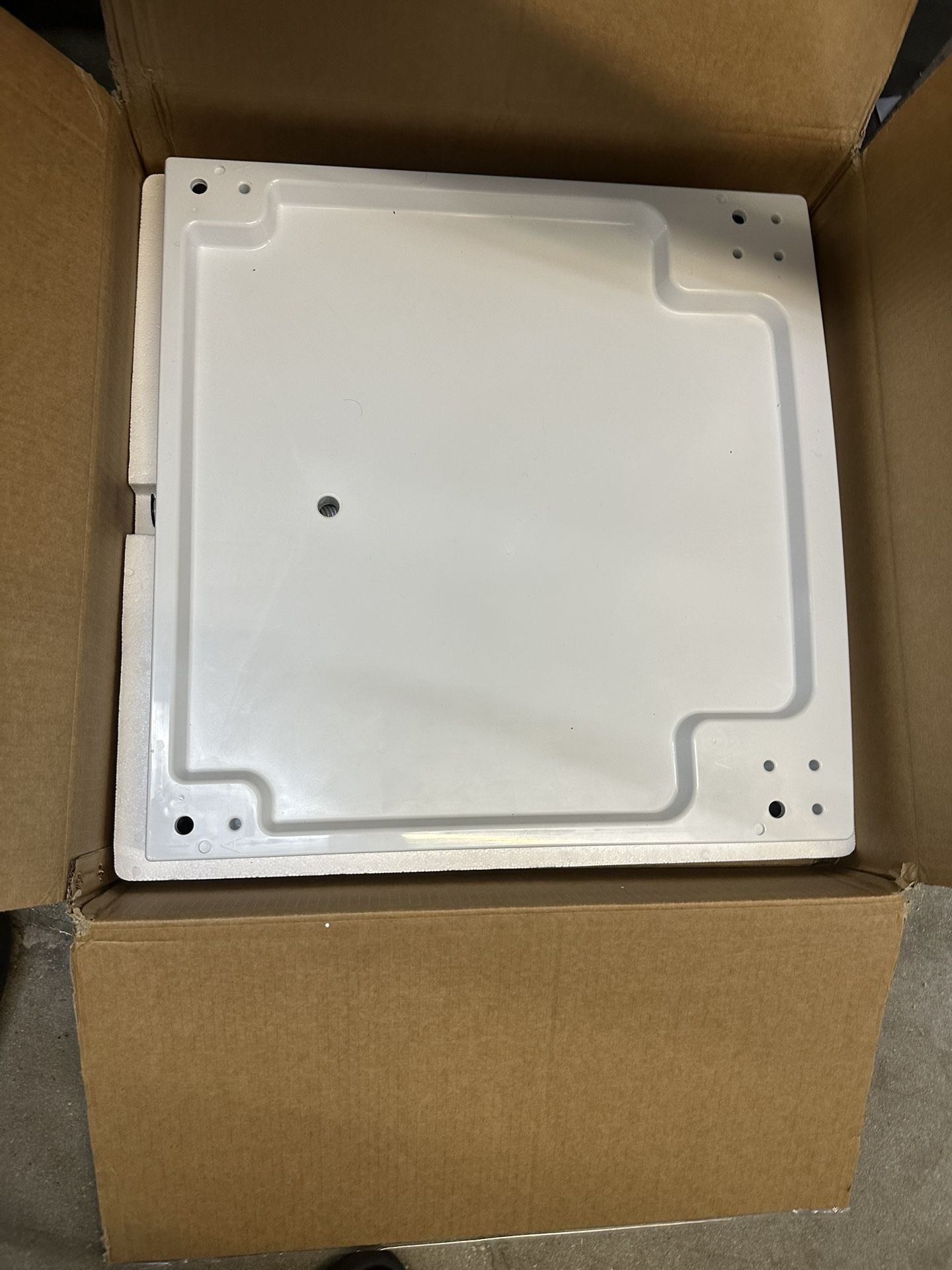 4 in. White Laundry Riser