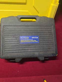 Cooling system pressure tester