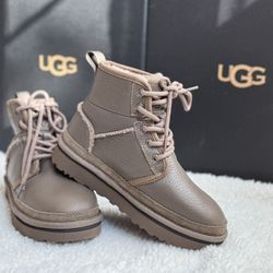 NEW UGG Size 5 Neumel High Heritage boots ORIGINAL