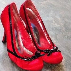 Red Low Heel Size 8 Heel 