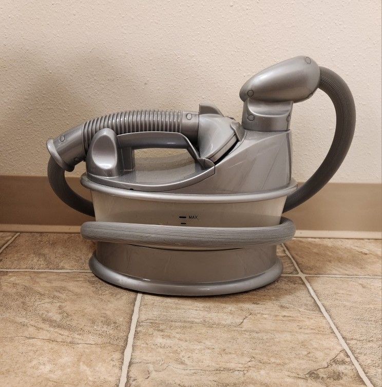 Conair Clothes steamer for Sale in Mountlake Terrace, WA OfferUp