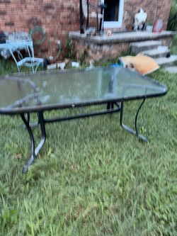 Patio table