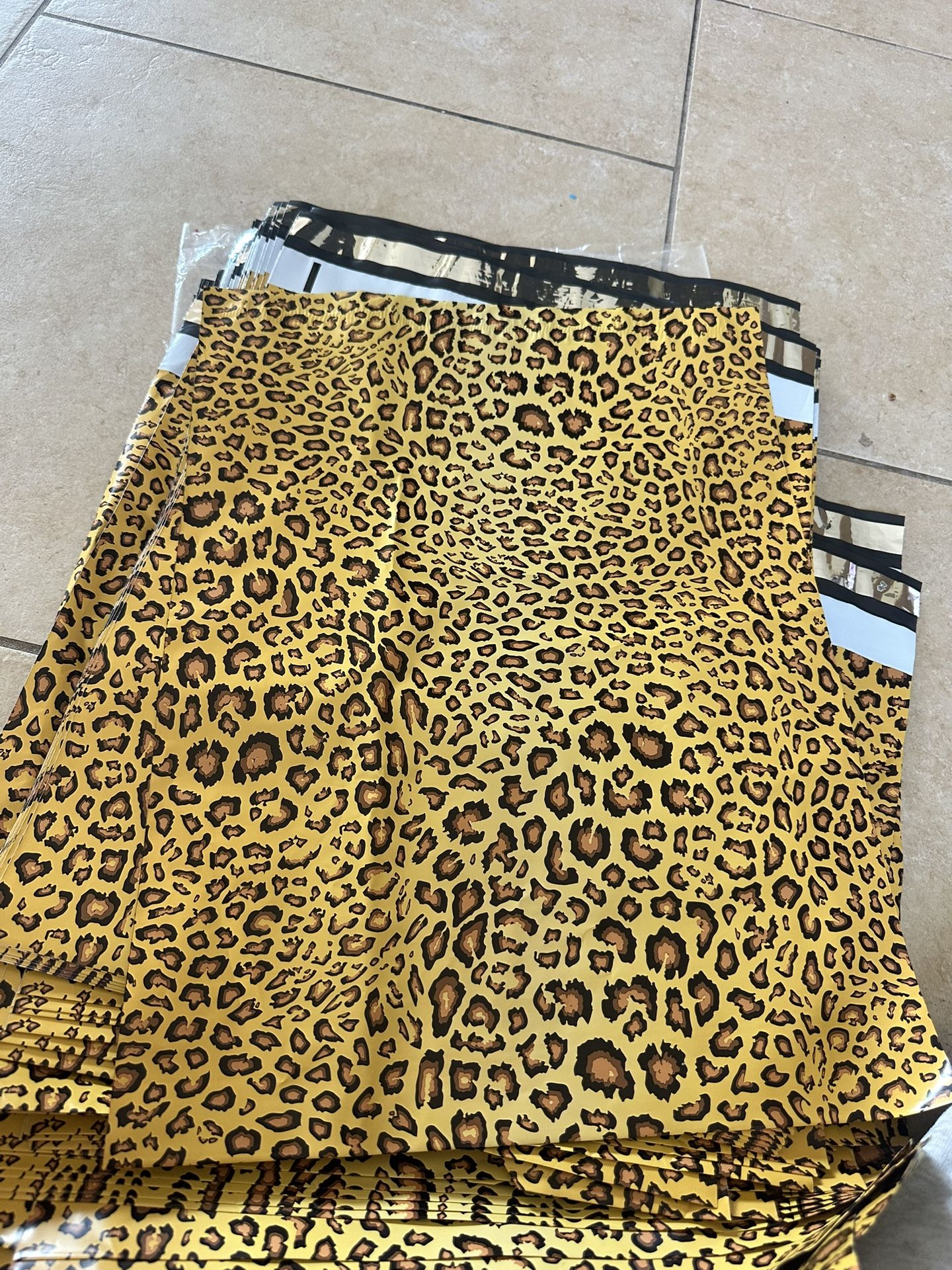 Polymailers