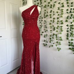 Ladivine By Cinderella Divine Glamorous On-Shoulder Red Sequin Dress
