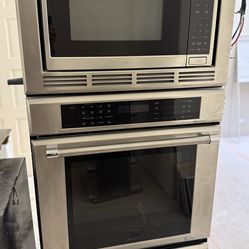 Thermador Microwave + Oven + Warming Drawer Combo