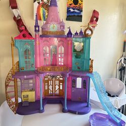 Huge Disney Princess Castle 