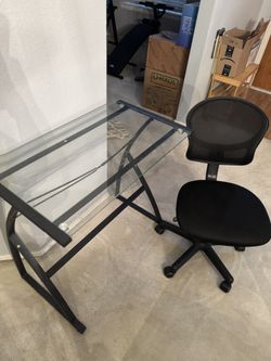Desk & Chair Black