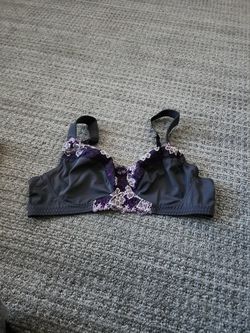 9 Curve Muse Bras for Sale in Palmdale, CA - OfferUp
