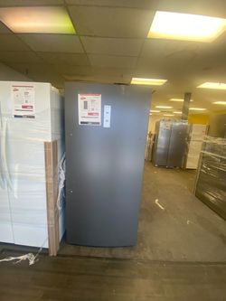 Frigidaire FFUE2024AN Freezer