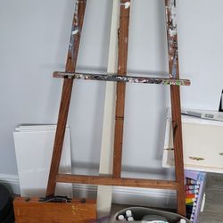 Easels And Paint Supplies