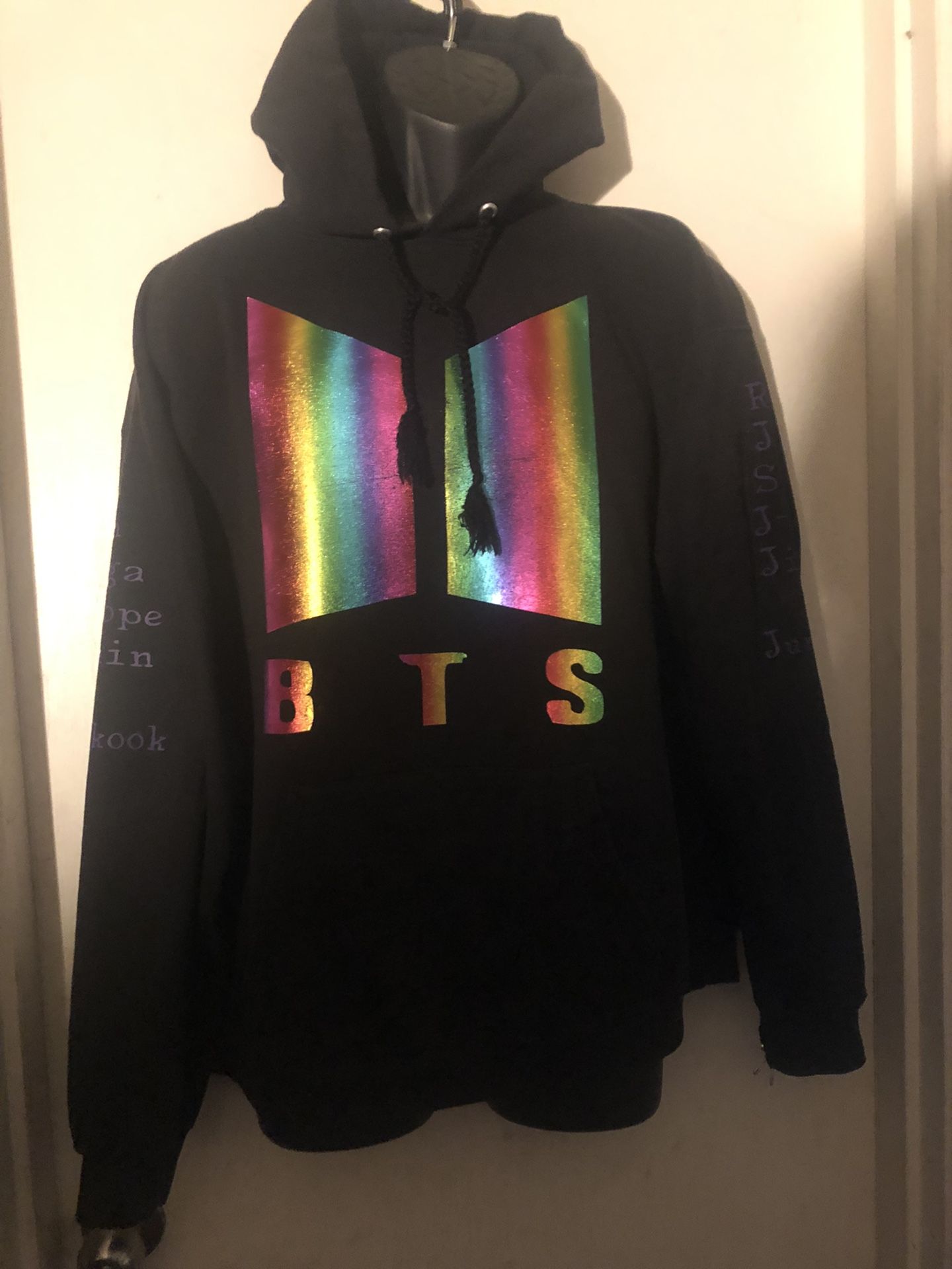 BTS HOODIE