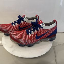 Nike Vapormax Men’s 10.5 Sneaker 