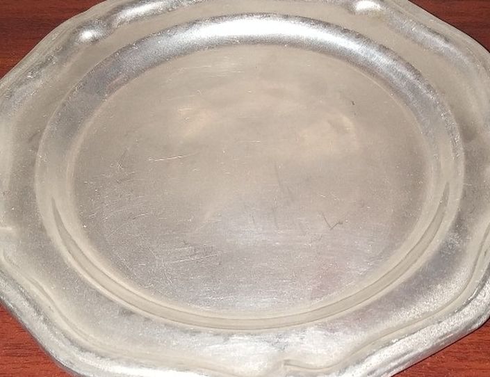 Vintage Pewter Plate Small (4)