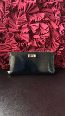 Kate spade wallet new with tag