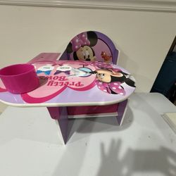 Disney Minnie Mouse Kids Desk 