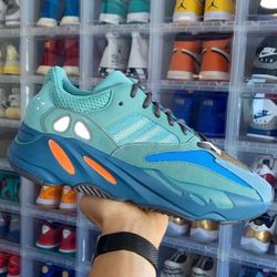 Yeezy 700 Faded Azure Size 10.5 Brand New