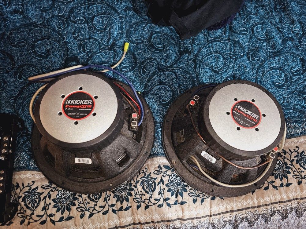 Car speakers and amplifier