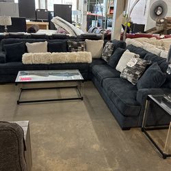 2 Pc Blue Sectional. 