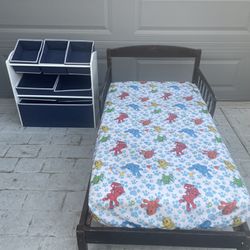 Toddler Bed With Mattress and Toy Organizer 
