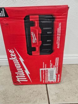 M18 vacuum