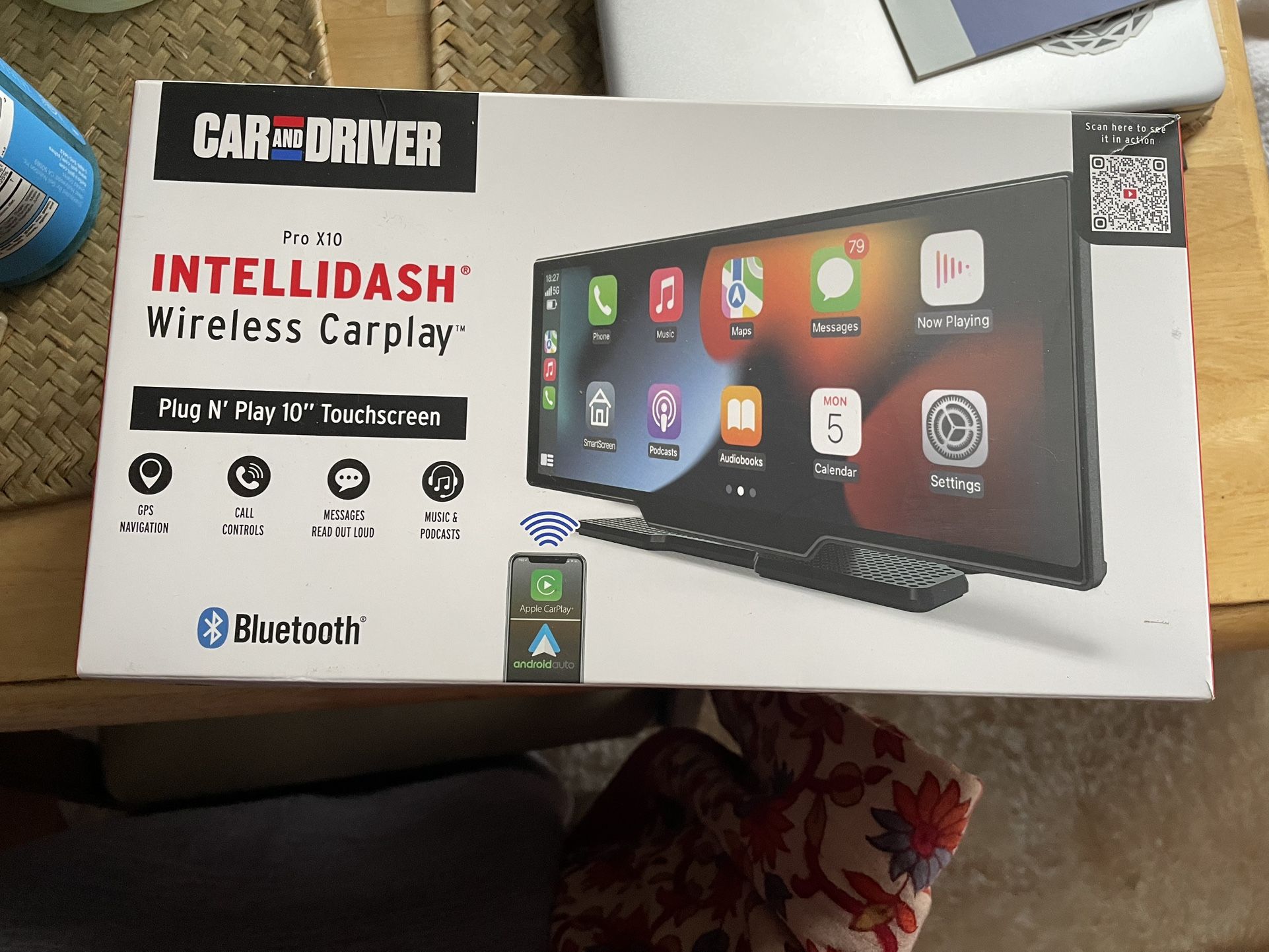 INTELLIDASH® Wireless Carplay™ Phone Plug N' Play 10" Touchscreen 
