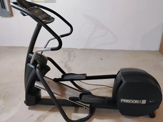 Precor Elliptical 5.23